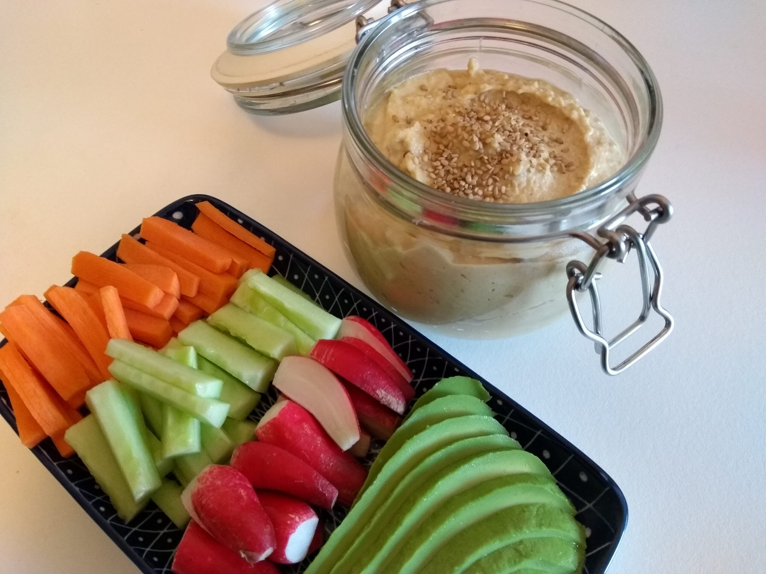 houmous et crudités